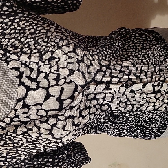 JONES New York NY Collection Black & White Cardigan Twin Sweater Set, Size PS - Picture 2 of 10